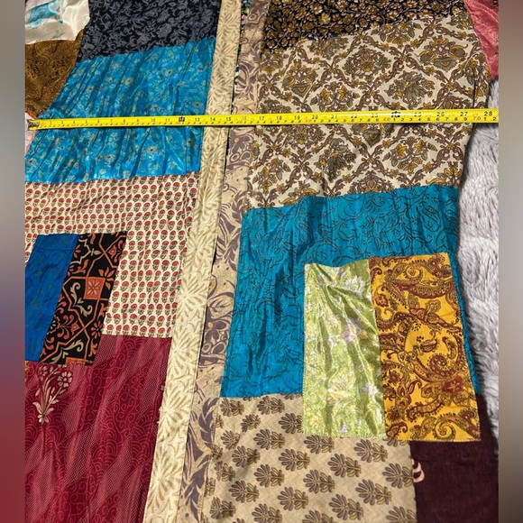 Colorful Patchwork Kimono Robe with Pockets - Picture 12 of 15